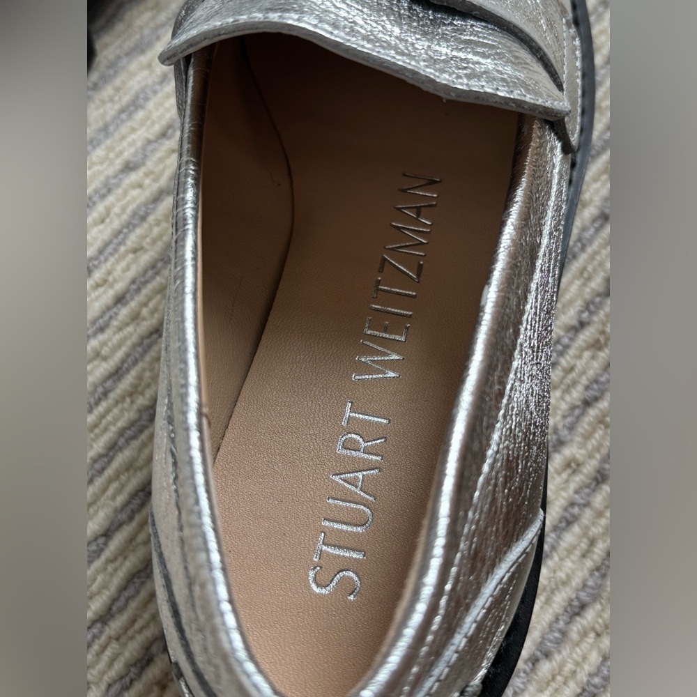 Stuart Weitzman Silver Metallic Lug Sole Penny Loafers NWOT - Women’s 5B - Picture 3 of 9